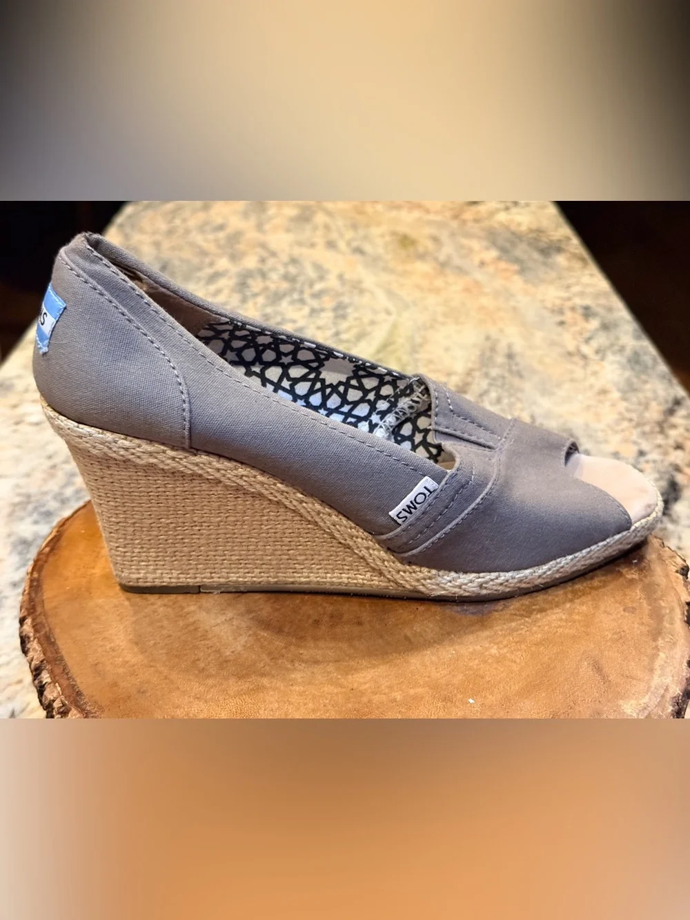 TOMS Gray Canvas Peep Toe Espadrille Wedge Heels Women’s Size 9 EU 40 Casual Com